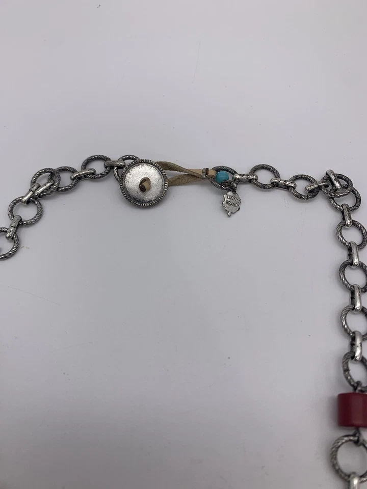 De colección. "Collar y colgantes de cuero y plata dorada estilo nativo de 16"" LUCKY BRAND Foto 4 de 4