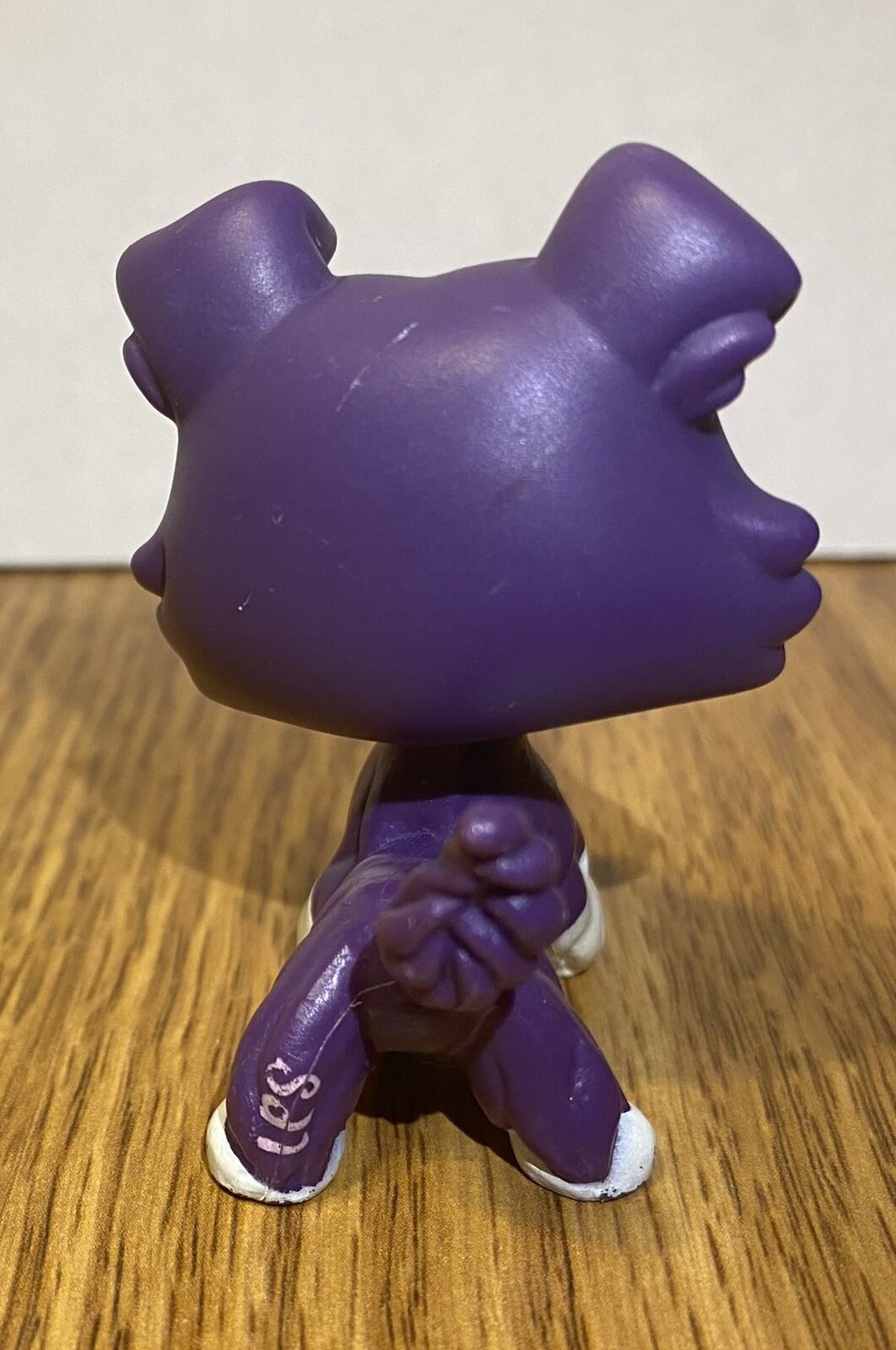 Rare Littlest Pet Shop LPS Authentic Purple Collie 1676 Pink Left Foot