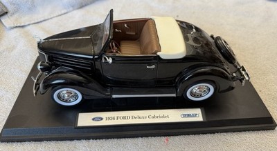 WELLY 1936 Ford Deluxe Cabriolet Diecast Car Model Black Brown
