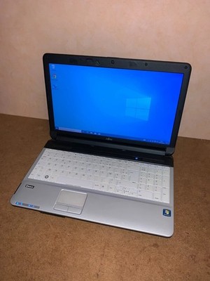 PC Fujitsu Lifebook A530 - Core i5-480M - für Ersatzteile - HS (YL9P057472)