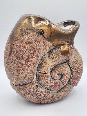 Nautilus Snail Shell Vase Earth Tone Gold Trim Ocean Theme 9x8x5''