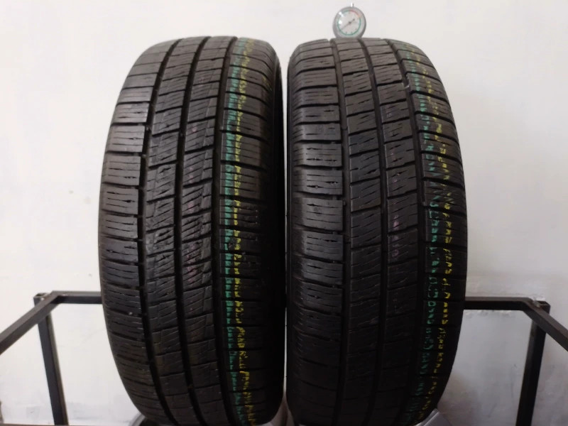 2 Pneumatici USATI HANKOOK 195/60 R16 C 99/97 H DOT: 50224 stagioni