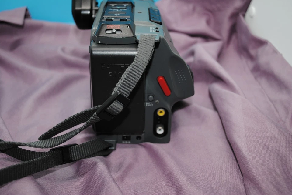 Panasonic NV-G100EN camcorder - Image 3 of 4