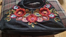 Cute TULA Grab Bag BLACK and FLORAL EXC COND hardly Used