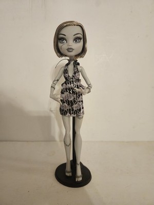 Monster High Skull Shores Black and White Frankie Stein Doll w