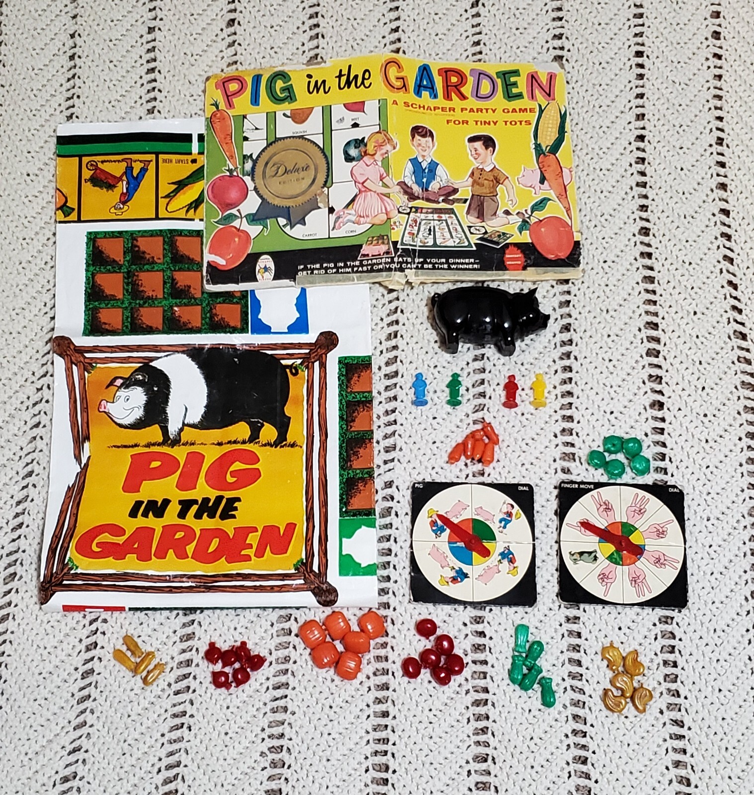 Vintage PIG IN THE GARDEN Deluxe Gold Edition Board Game Schaper Party