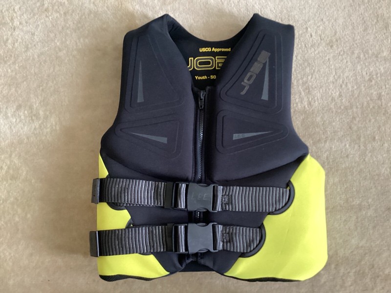 Jobe Youth Watersports Life Vest (50 to 90 lbs)