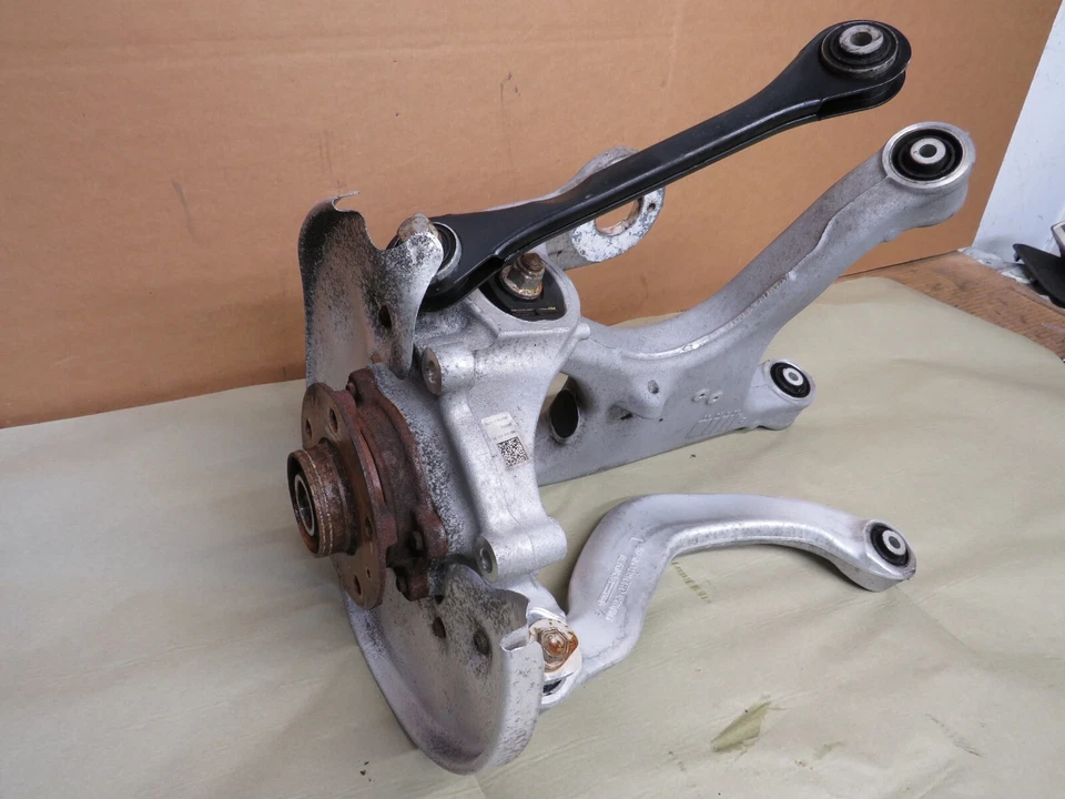 2013-2017 AUDI S5 REAR LEFT SUSPENSION WITH ARM CONTROL ASSEMBLY OEM 1723 - Image 2 of 4