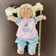 Cabbage Patch Kids 1978-1982 Doll Signed Xavier Roberts blond hair  blue eyes