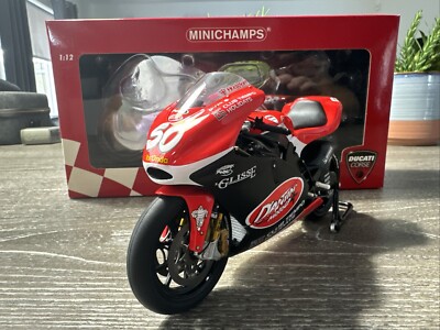 Minichamps Ducati Desmosedici Motogp 2004 Neil Hodgson 122 040050 1/12
