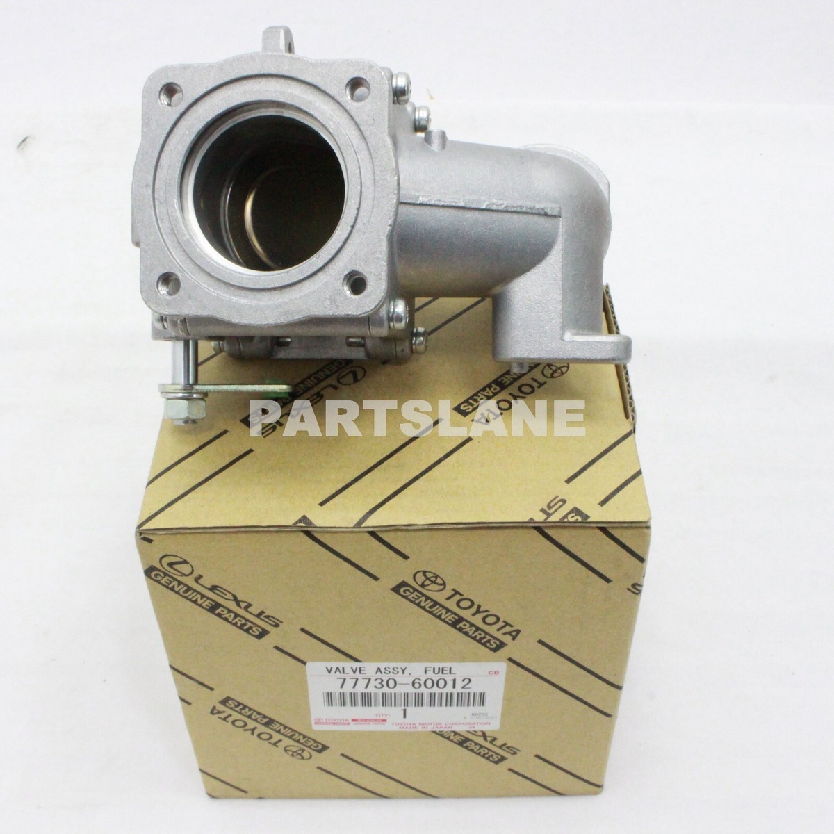 ※VJ　1/2 Amazon.com: GM Genuine Parts 22928970 Drive Shaft CV Joint