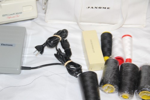 Janome EZY Lock 304D Overlocker Good Condition Tested and working + carry bag M - Picture 9 of 20