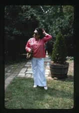 Elizabeth Taylor rare Candid in garden 1978 Original 35mm Camera Transparency