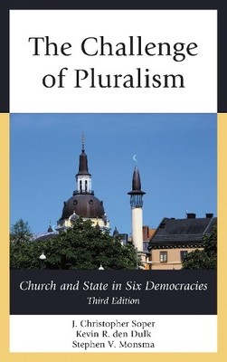 The Challenge of Pluralism - 9781442250420