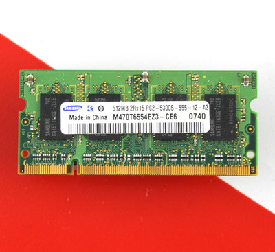 Samsung 512 MB DDR2 RAM 200-pin SODIMM 2Rx16 PC2-5300S (M470T6554EZ3-CE6)