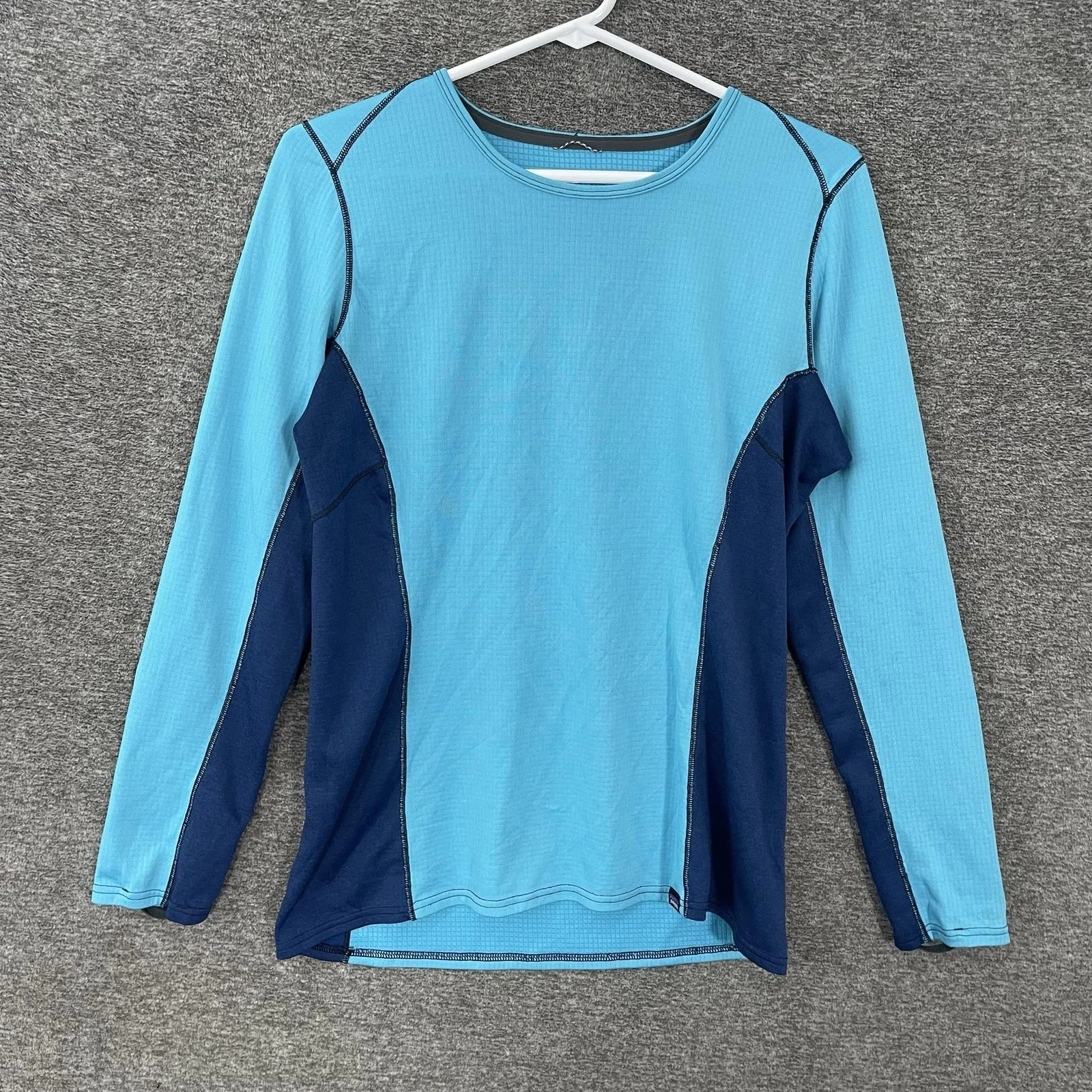 Patagonia Capilene Shirt Womens M Blue Midweight Long Sleeve Base Layer Top