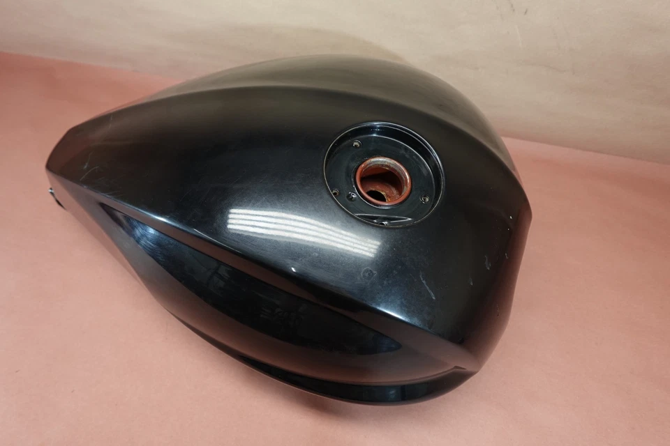 2010-2017 Victory Cross Country Gas Fuel Tank Petrol Reservoir (SEE PHOTOS) - Image 2 of 4