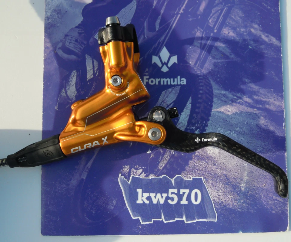 Formula - Planta CURA X Oro Palancas Carbono Tornillos Titanio Vainas Con kevlar - Imagen 2 de 2