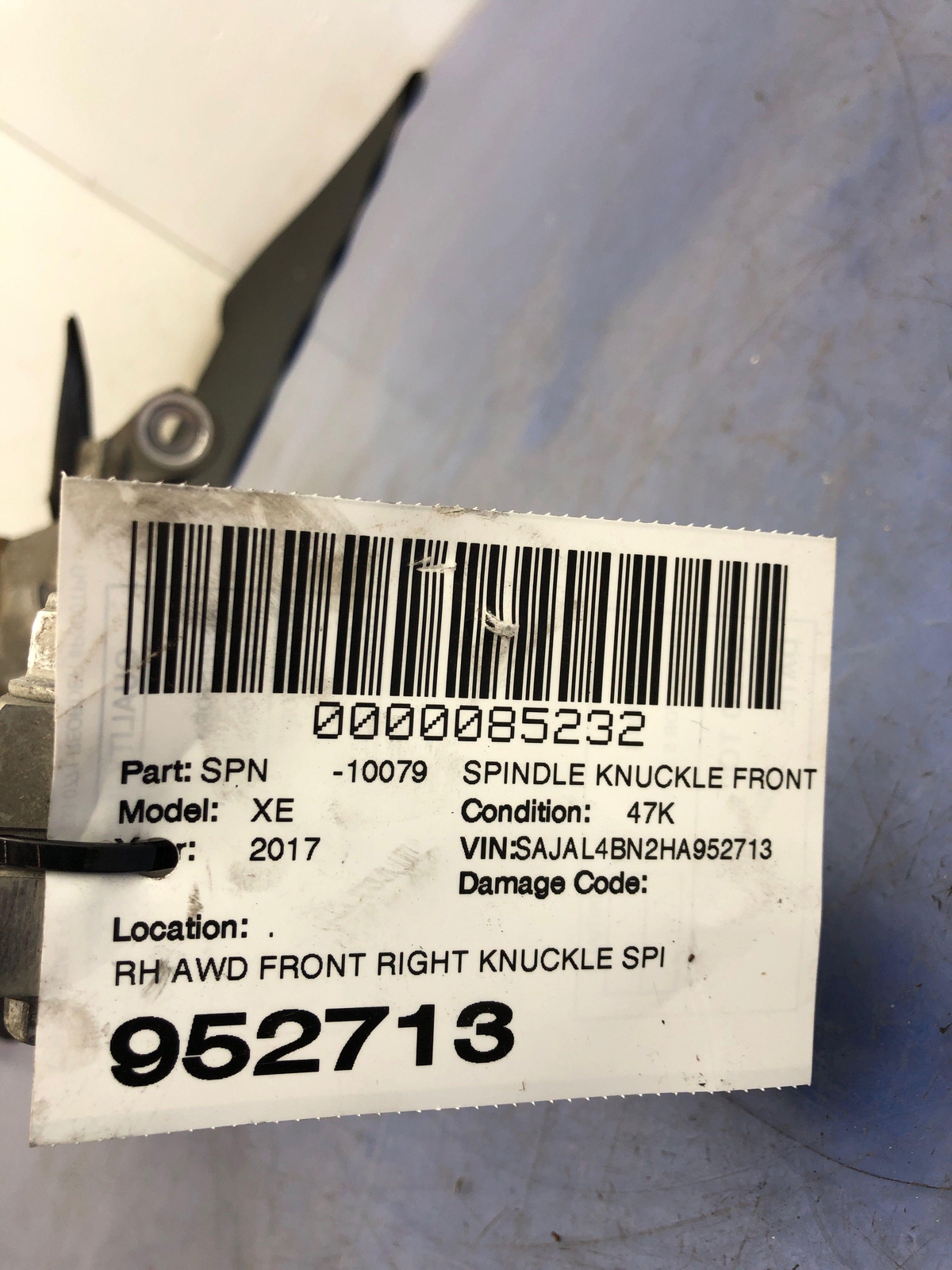 2017-2019 JAGUAR XE OEM RH AWD FRONT RIGHT KNUCKLE SPINDLE WHEEL 