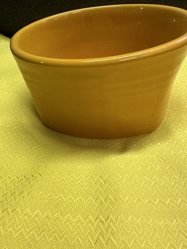 Fiesta ware SQUARE CEREAL BOWL - 20 Oz - MARIGOLD