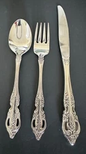 Oneida PEMBROOKE Renoir Teaspoon Spoon Salad Fork Dinner Knife