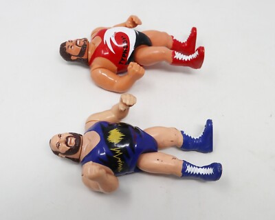 VINTAGE 1992 90s HASBRO WWF WRESTLING SERIES 3 EARTHQUAKE