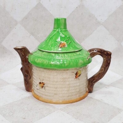 Vintage 1950s Tiki Hut Creamer with Insects Japan Clover Mark Teapot 5''