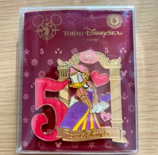 Tokyo DisneySea 5th Anniversary Daisy Duck Pin Tokyo Disney Resort  Japan F/S