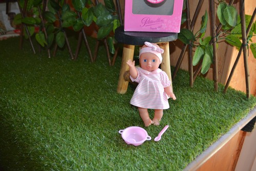 Poupée petitcollin Nadine 45 cm en tenue de plage - Collection