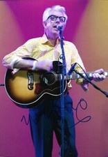 Nick Lowe Autogramm signed 20x30 cm Bild