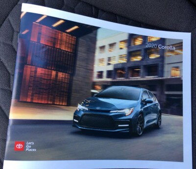 2020 TOYOTA COROLLA 26-page Original Sales Brochure