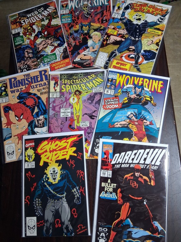 Lot of 8 Marvel Comic Books - Spiderman - Ghost Rider - Wolverine - Daredevil