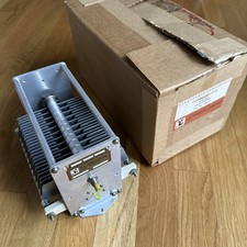 E.F Johnson 152-1 Air Variable Capacitor, 34-252 pf Single Section 7KV 250 uuf