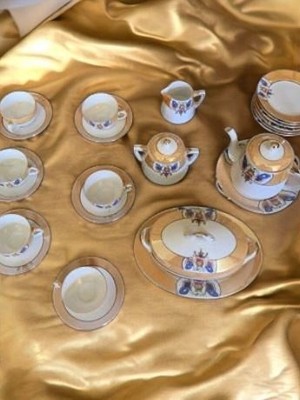 Vintage Noritake Tea Set - Teacups, Saucers, Tea Pot, Creamer, Sugar Bowl & More