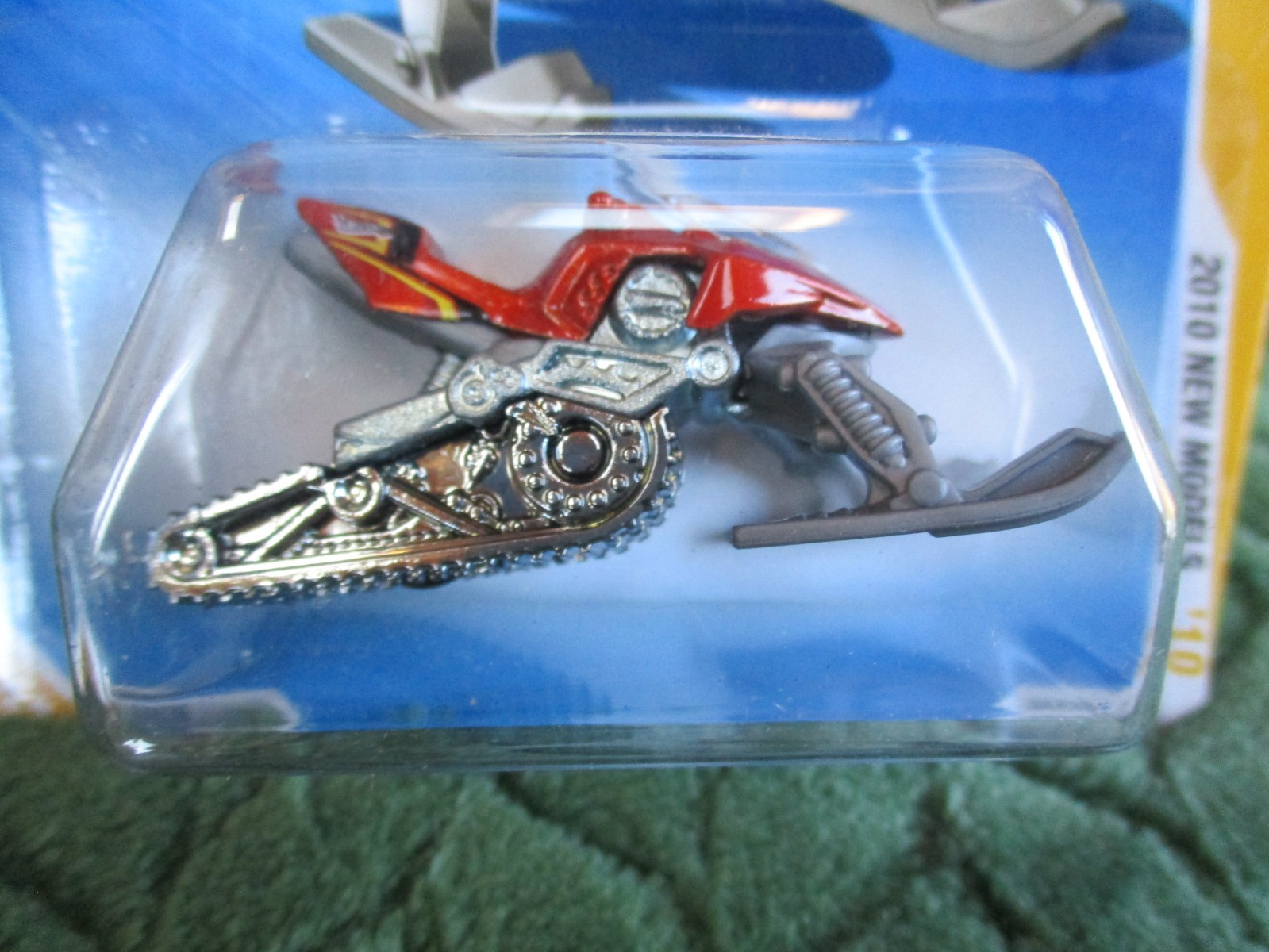 Hot Wheels  2010 New Models Snow Ride