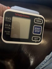 iHealth Neo Wireless Blood Pressure Monitor, slightly used,bluetooth