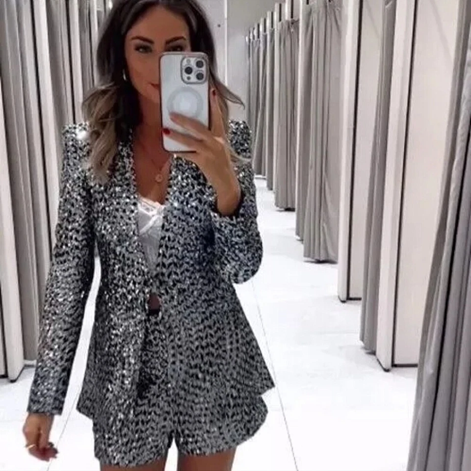 ZARA  Sequin Blazer Bloggers Favorite Grey Silver  Size L - Image 4 of 4