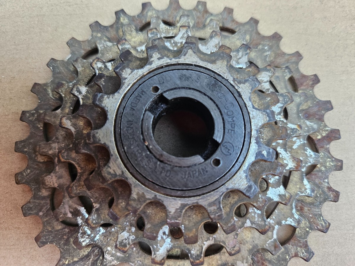 ころころ Vintage Suntour Pro Compe 888 5 Speed Freewheel Road