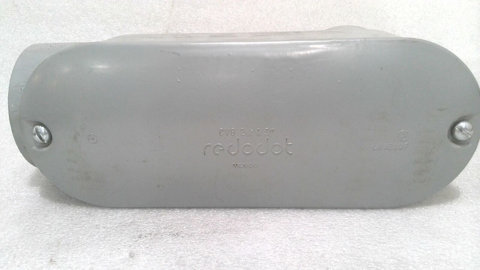 Corps De Conduit Fileté RED DOT LR16807 - Diamètre 2 1/2" Avec Couvercle - Neuf (imperfections Cosmétiques, Sans Boîte)