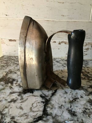 Vintage Dover Do-Man-Co Electric Iron - No. 5 - Door Stop?