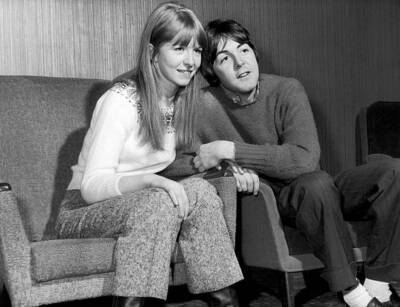 Paul McCartney & Jane Asher Glasgow Scotland Sunday 10th Dece- 1967 Old Photo