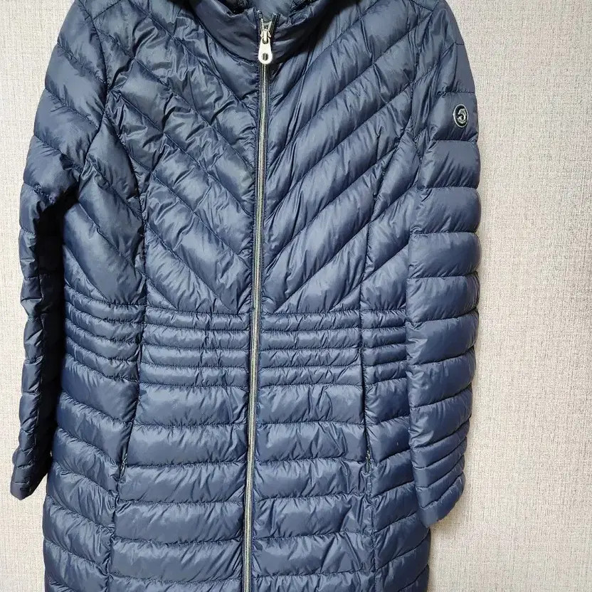 Lightweight Goose Down Padding, Size 100, Gently … - image 6