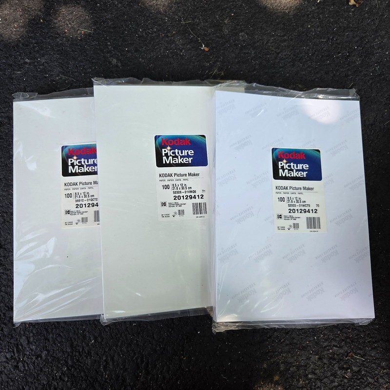 Kodak Picture Maker Paper 300 Sheets 8.5 x 12 Premium