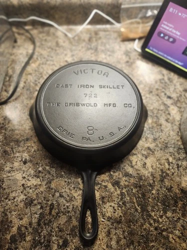 Griswold Victor No.8 Cast Iron Skillet