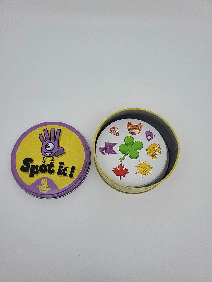 Asmodee DOBBLE Spot It Family Card Game Age 6+ 2-8 Players 15 Mins Playing Time - Image 3 of 4