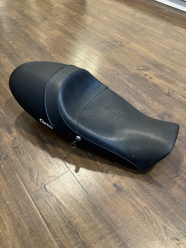 Triumph Corbin Seat Bonneville 650 Tiger Trophy Gunfighter T120 TR6