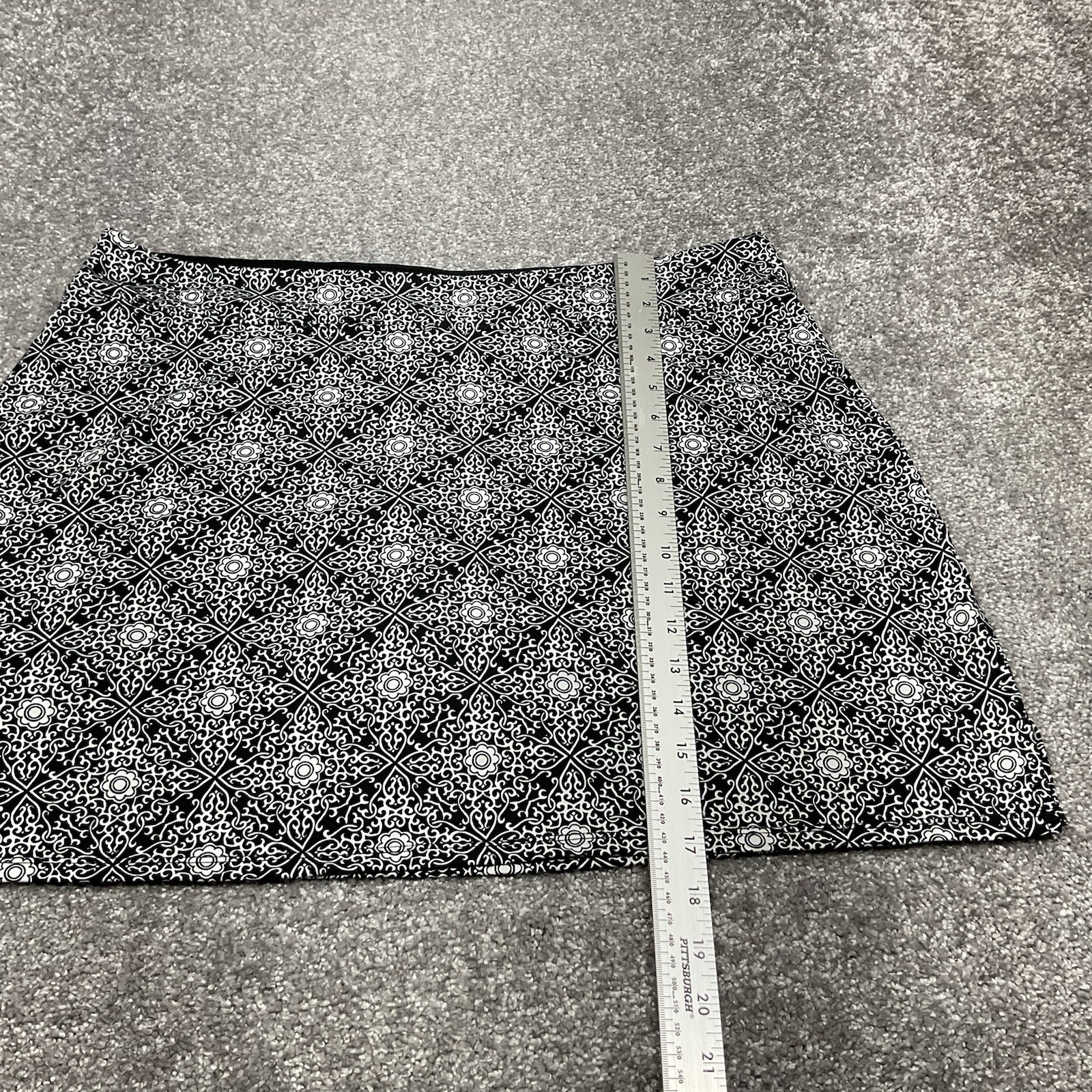 Tranquility Pull On Stretch Skort Black/White Siz… - image 3