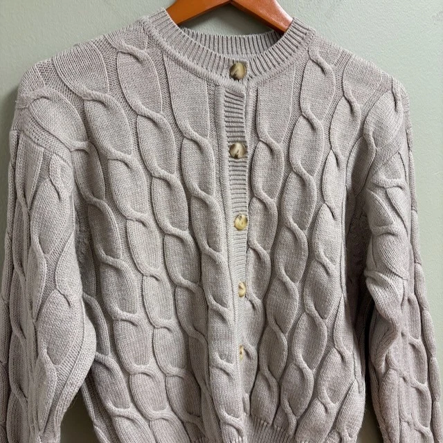 Cárdigan tejido con cable Liz Claiborne Preppy Academia talla M mezcla de lana y cachemir Foto 2 de 4