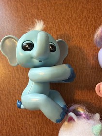 LOT OF 3 WowWee Fingerlings Interactive Pets All Tested & Working