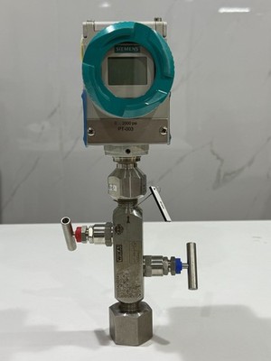 Siemens SITRANS P DS III Transmitter with WIKA Manifold | HART | 600 Bar